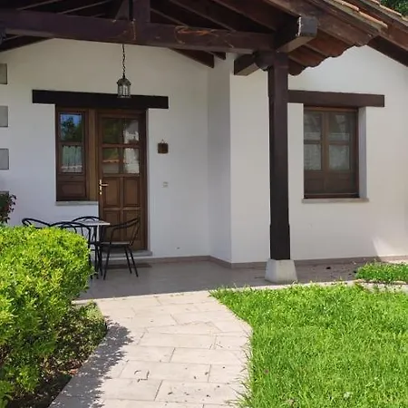 Apartamentos La Gueertona Sardalla Exterior photo